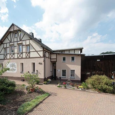 Ferienwohnung Ripa Erzgebirge In Schwarzenberg شفارتسنبرغ المظهر الخارجي الصورة